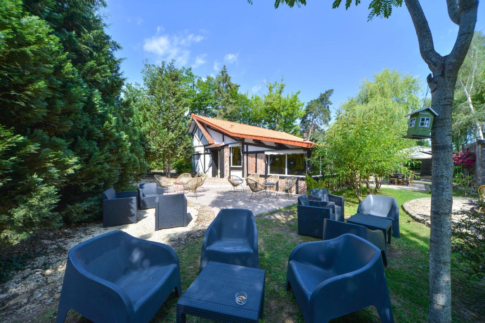 Logis - Hotel Restaurant La Mire Vierzon Exterior foto